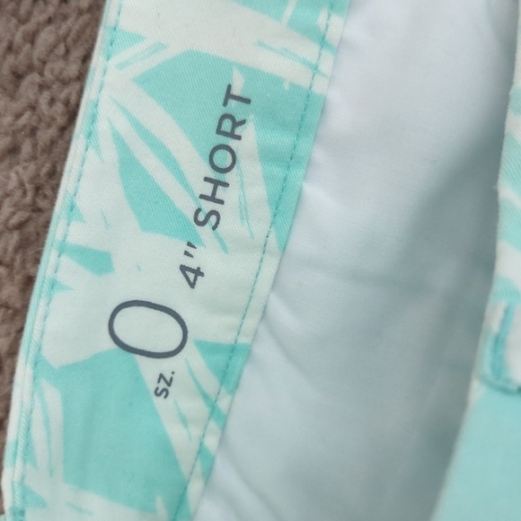 NEW Ann Taylor Loft 4” 100% Cotton Mint Green White Palm Tropical Shorts 0 - Picture 10 of 13
